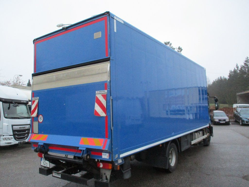 Box truck Iveco 120E25 mit LBW Iveco 120E25 mit LBW: picture 6 Box truck Iveco 120E25 mit LBW Iveco 120E25 mit LBW: picture 6