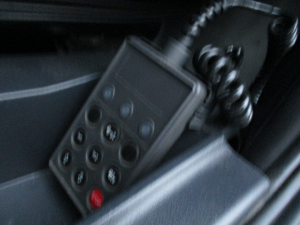 Box truck Iveco 120E25 mit LBW Iveco 120E25 mit LBW: picture 14 Box truck Iveco 120E25 mit LBW Iveco 120E25 mit LBW: picture 14