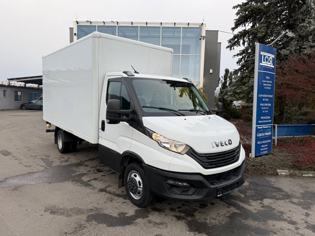 Iveco Daily 35C16 - Box van: picture 2 Iveco Daily 35C16 - Box van: picture 2
