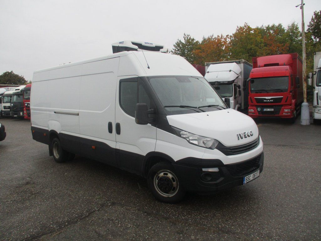 Iveco Daily 35C16 - Refrigerated van: picture 2 Iveco Daily 35C16 - Refrigerated van: picture 2