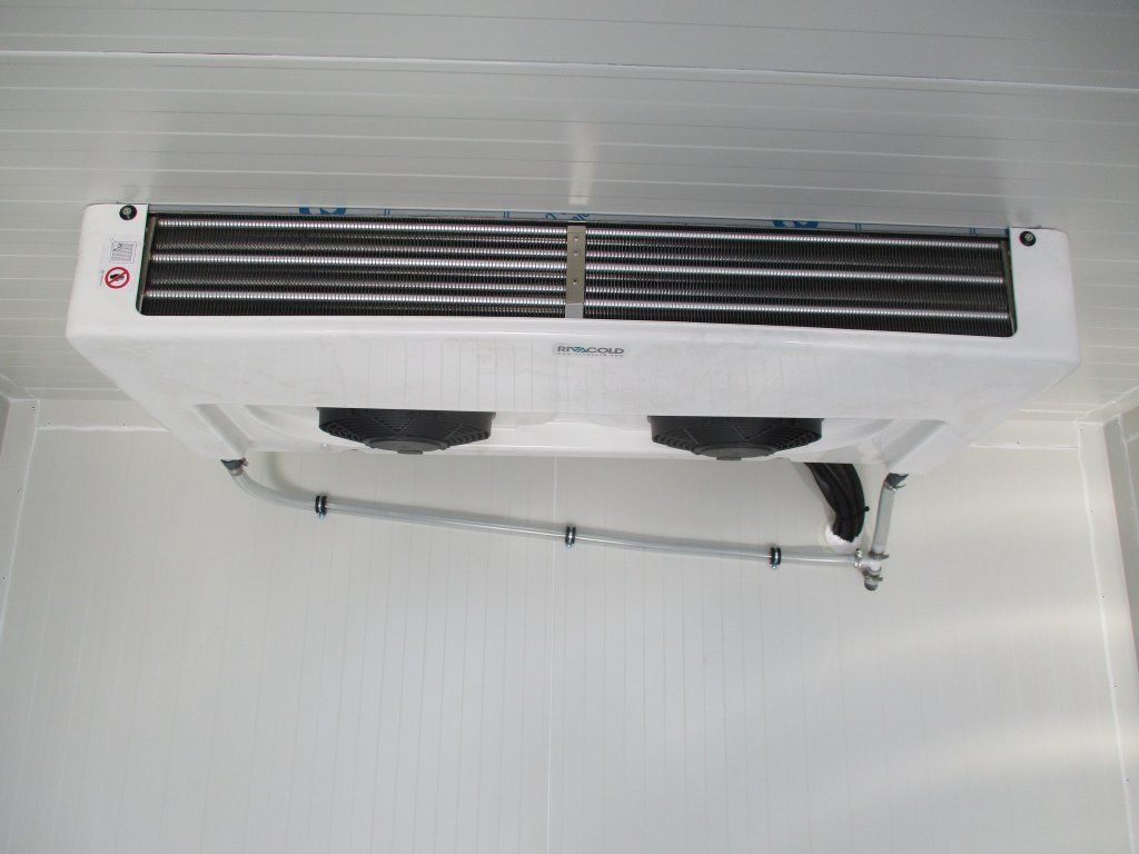 New Refrigerated van Iveco Daily 35C16: picture 9