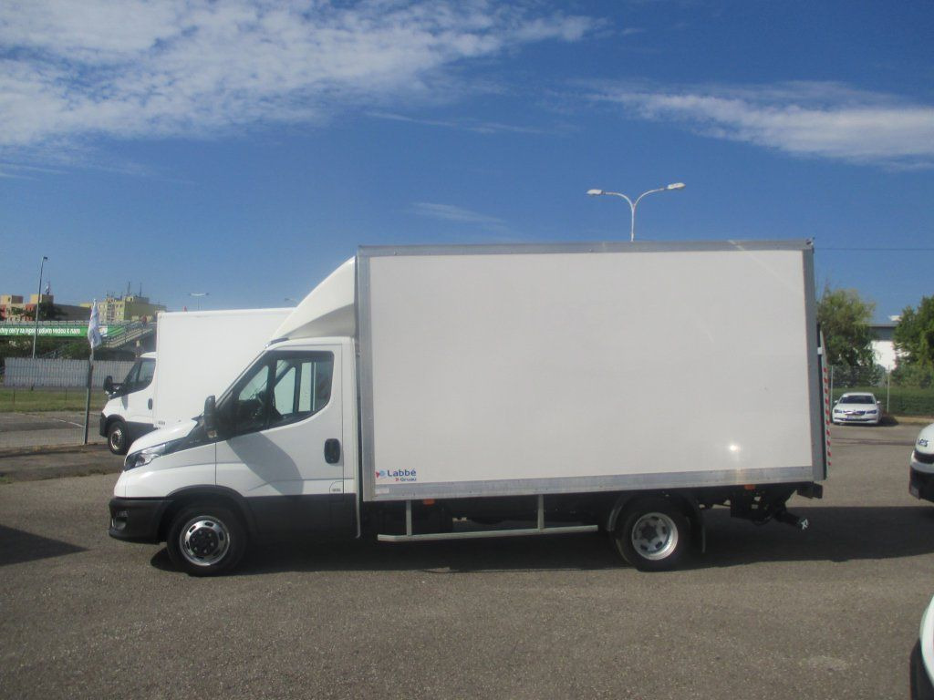 Iveco Daily 35C16 on lease Iveco Daily 35C16: picture 8 Iveco Daily 35C16 on lease Iveco Daily 35C16: picture 8