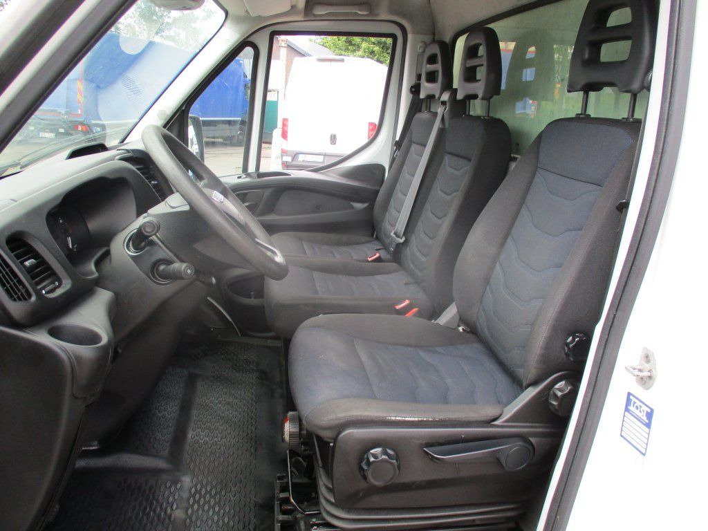 Iveco Daily 35C16  Dhollandia on lease Iveco Daily 35C16  Dhollandia: picture 14