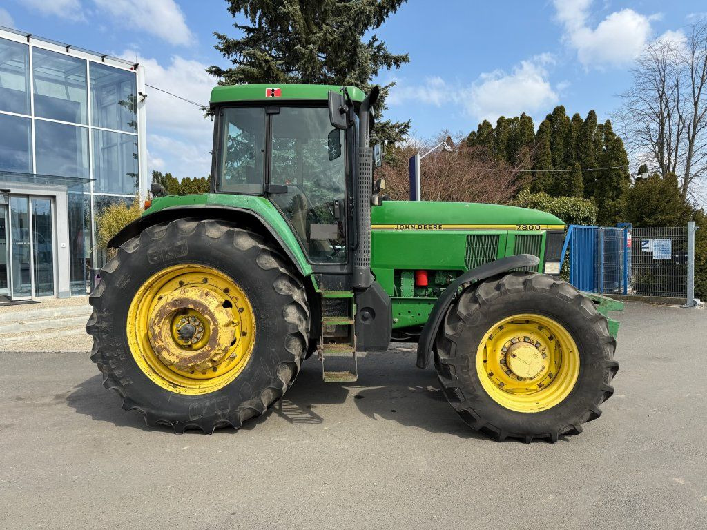 John Deere 7800 - Farm tractor: picture 4 John Deere 7800 - Farm tractor: picture 4