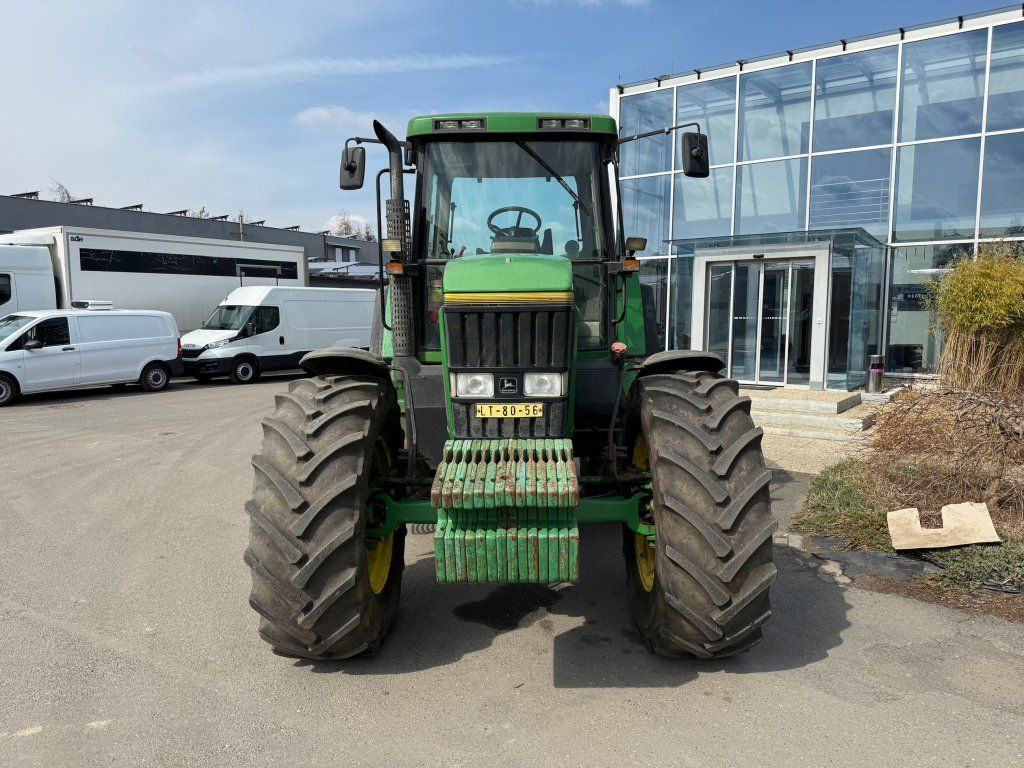 John Deere 7800 - Farm tractor: picture 2 John Deere 7800 - Farm tractor: picture 2
