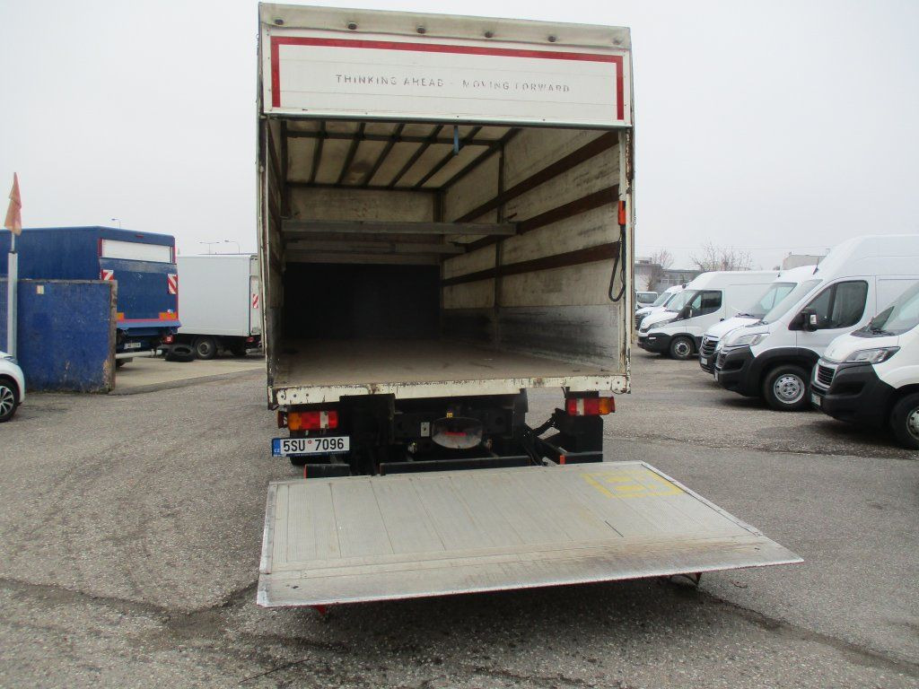MAN TGL 12.250 - Curtainsider truck: picture 5 MAN TGL 12.250 - Curtainsider truck: picture 5
