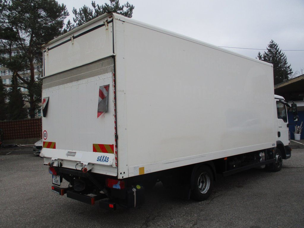 MAN TGL 7.180 - Box truck: picture 4 MAN TGL 7.180 - Box truck: picture 4