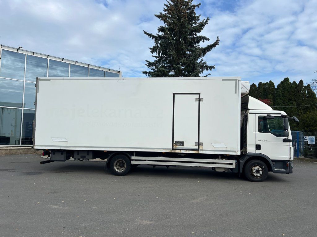 MAN TGL12.220 EURO 6 Carrier Xarios 600 - Refrigerator truck: picture 3 MAN TGL12.220 EURO 6 Carrier Xarios 600 - Refrigerator truck: picture 3