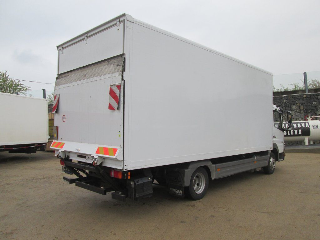 Mercedes-Benz Atego 816 EURO 5 - Box truck: picture 4 Mercedes-Benz Atego 816 EURO 5 - Box truck: picture 4