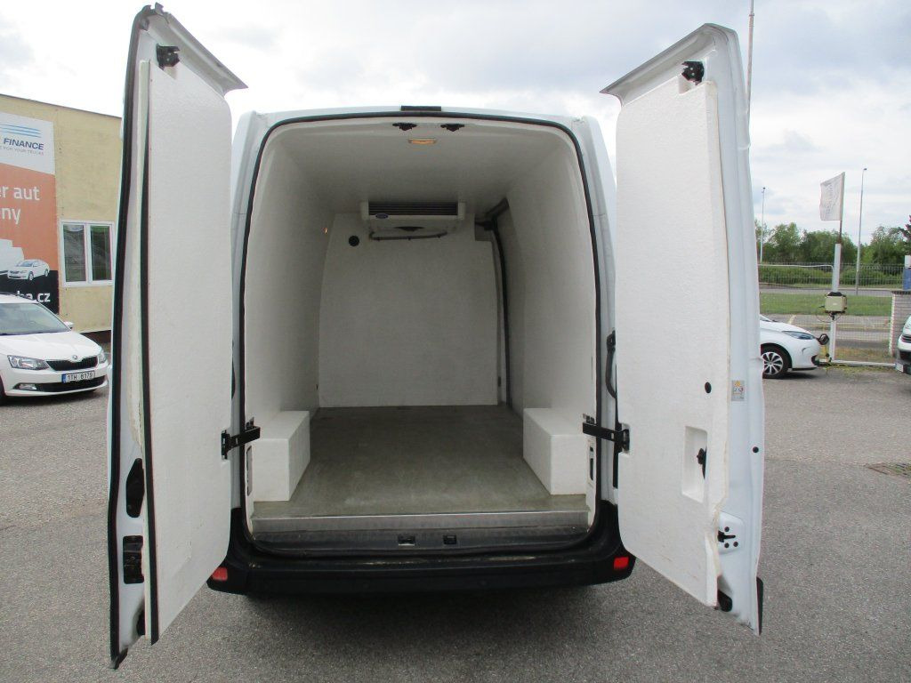 Renault Master 2,3 dCi - Refrigerated van: picture 5 Renault Master 2,3 dCi - Refrigerated van: picture 5