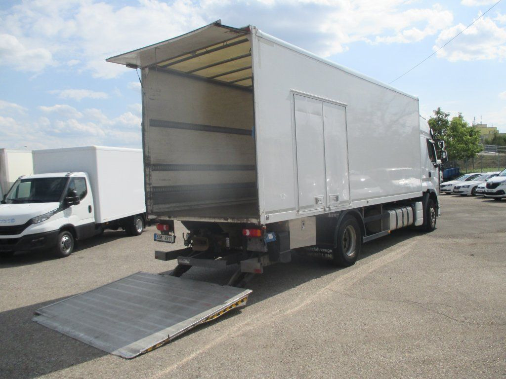 Renault Premium 380 Dxi on lease Renault Premium 380 Dxi: picture 11