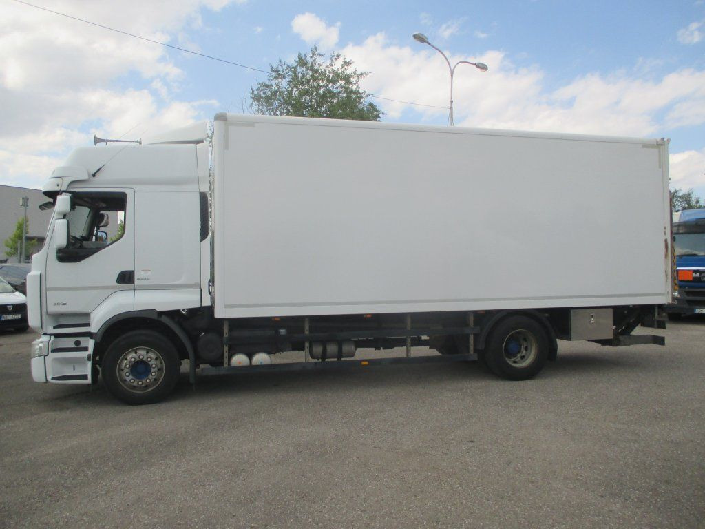 Renault Premium 380 Dxi on lease Renault Premium 380 Dxi: picture 8