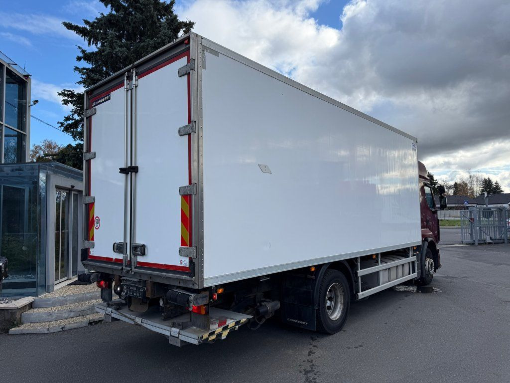 Renault Premium 460 - Refrigerator truck: picture 4 Renault Premium 460 - Refrigerator truck: picture 4