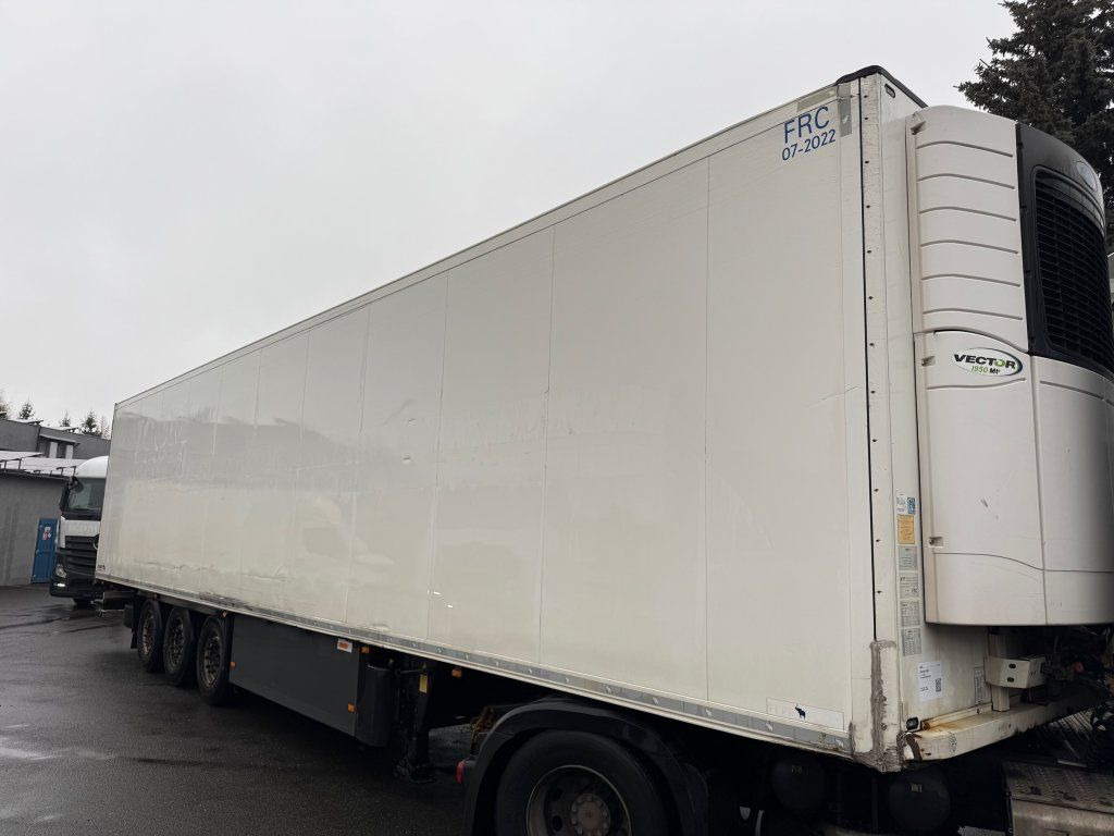 Schmitz Cargobull Carrier Vector 1950 Bi-temp - Closed box semi-trailer: picture 2 Schmitz Cargobull Carrier Vector 1950 Bi-temp - Closed box semi-trailer: picture 2