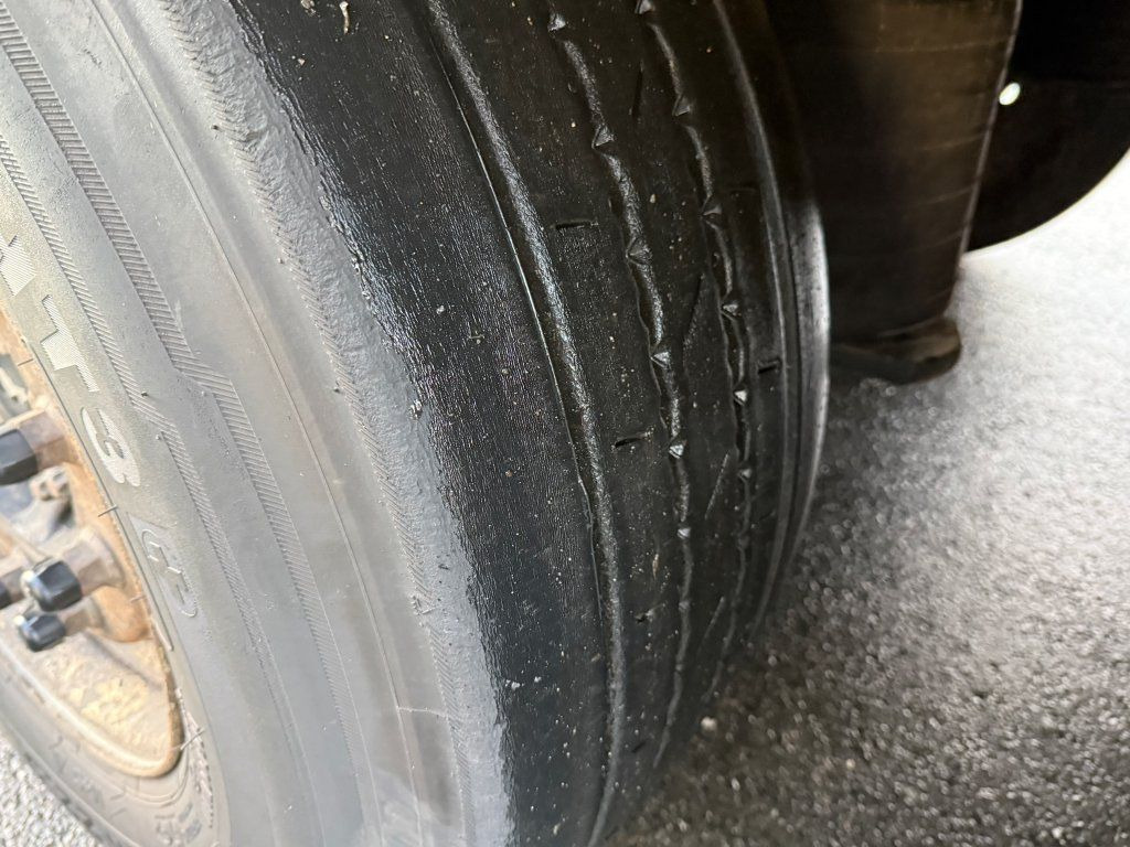 Closed box semi-trailer Schmitz Cargobull Carrier Vector 1950 Bi-temp: picture 10 Closed box semi-trailer Schmitz Cargobull Carrier Vector 1950 Bi-temp: picture 10