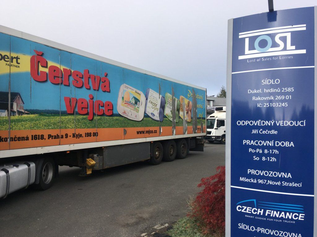 Schmitz Cargobull SKO24 Carrier - Closed box semi-trailer: picture 5 Schmitz Cargobull SKO24 Carrier - Closed box semi-trailer: picture 5