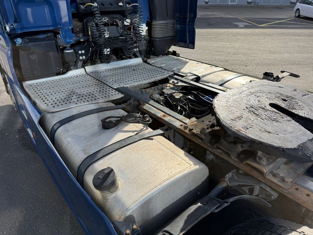 Tractor unit DAF XF460 SSC EURO 6: picture 11