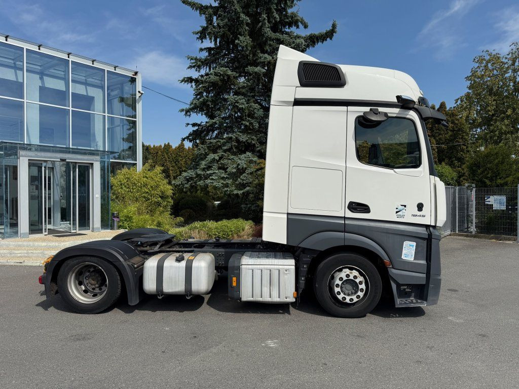 Mercedes-Benz 1845 Actros EURO 6 MEGA/lowdeck - Tractor unit: picture 3 Mercedes-Benz 1845 Actros EURO 6 MEGA/lowdeck - Tractor unit: picture 3