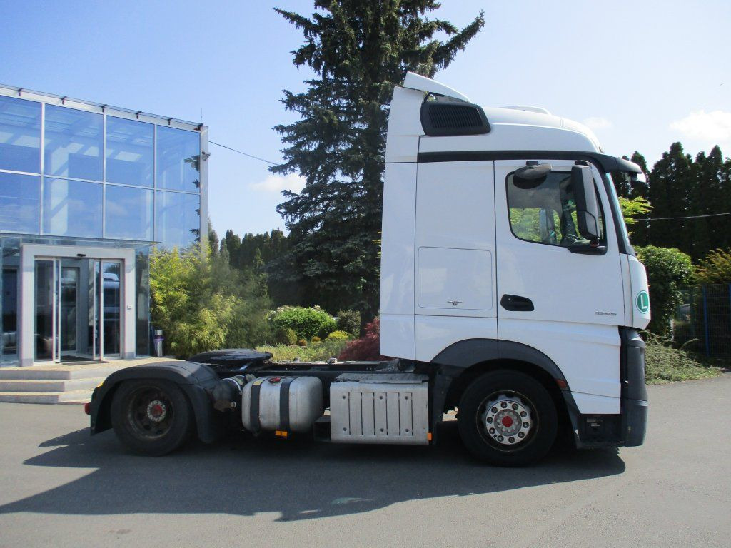 Mercedes-Benz 1845 Actros EURO 6 MEGA/lowdeck - Tractor unit: picture 3 Mercedes-Benz 1845 Actros EURO 6 MEGA/lowdeck - Tractor unit: picture 3