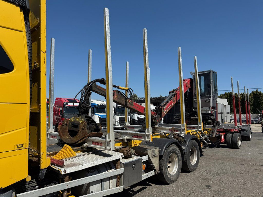 Volvo FH 16 750 6x4 + Fliegl - Timber truck, Crane truck: picture 4 Volvo FH 16 750 6x4 + Fliegl - Timber truck, Crane truck: picture 4