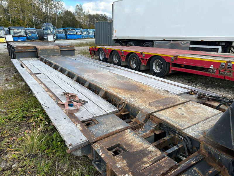 Goldhofer STZ-VL4 - Low loader semi-trailer: picture 5 Goldhofer STZ-VL4 - Low loader semi-trailer: picture 5