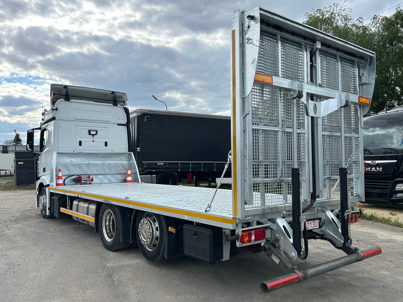MERCEDES-BENZ Actros 2542 / 2019 / NEW Galvanized tow truck 2025 /9.5m - Autotransporter truck: picture 3 MERCEDES-BENZ Actros 2542 / 2019 / NEW Galvanized tow truck 2025 /9.5m - Autotransporter truck: picture 3