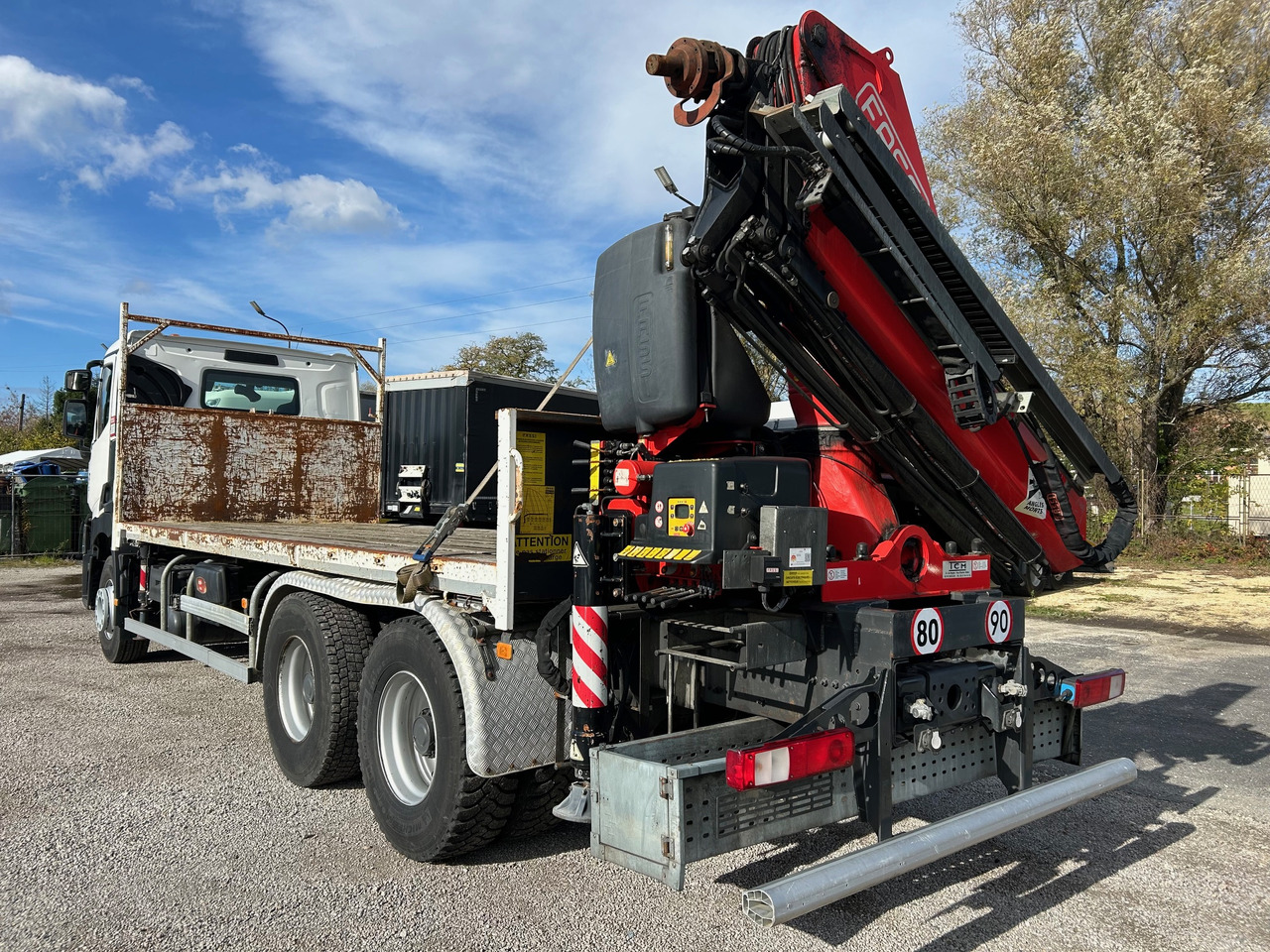 RENAULT C380 6X4 / FASSI F215A + REMOTE / ROTATOR - Crane truck: picture 3 RENAULT C380 6X4 / FASSI F215A + REMOTE / ROTATOR - Crane truck: picture 3