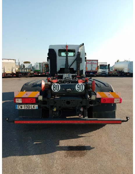 Renault Lander - Hook lift truck: picture 3 Renault Lander - Hook lift truck: picture 3