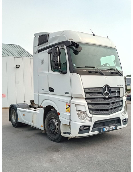Mercedes-Benz Actros 1848 - noise in engine - Tractor unit: picture 1 Mercedes-Benz Actros 1848 - noise in engine - Tractor unit: picture 1