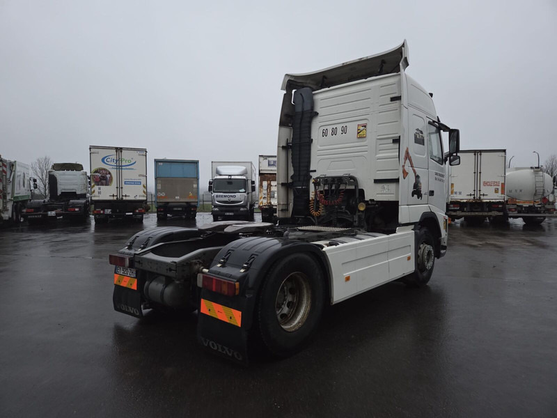 Volvo FH12 460 - Voith - Tractor unit: picture 4 Volvo FH12 460 - Voith - Tractor unit: picture 4