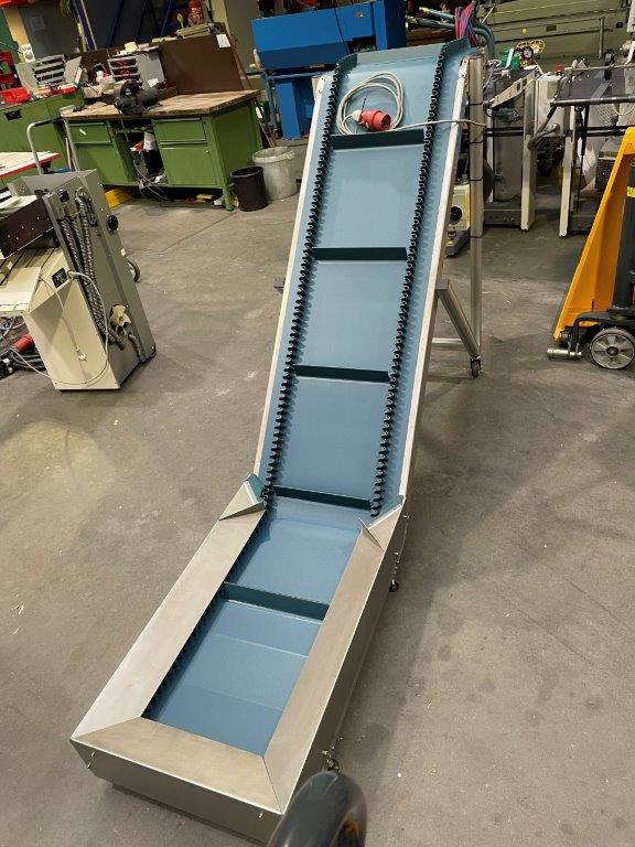 Chip conveyor Gerhard Busch KF 110 - Belt conveyor: picture 1 Chip conveyor Gerhard Busch KF 110 - Belt conveyor: picture 1