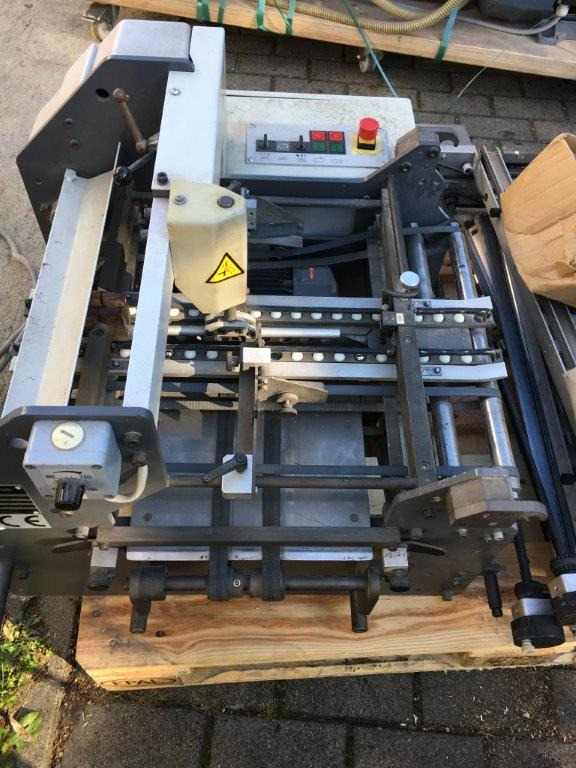 Heidelberg steel KBi 1-36 hook-in cross-fold unit - Folding machine: picture 3 Heidelberg steel KBi 1-36 hook-in cross-fold unit - Folding machine: picture 3