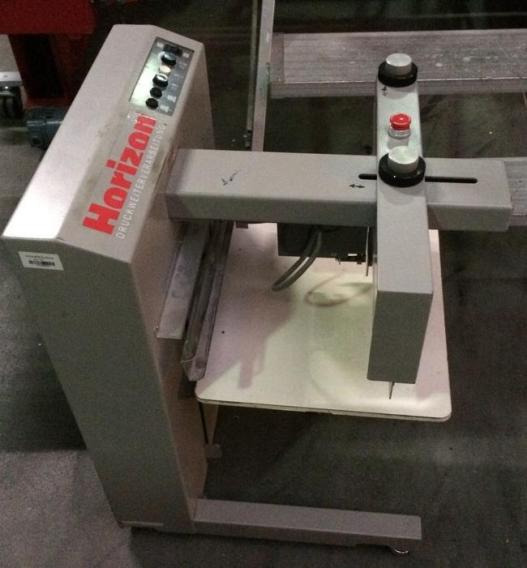Horizon ST-20 stacking lowering table - Printing machinery: picture 1 Horizon ST-20 stacking lowering table - Printing machinery: picture 1