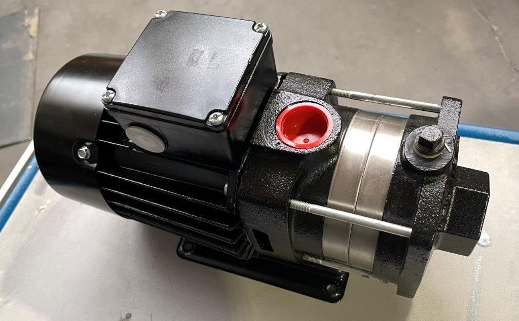 Horizontal multistage end-suction pump Grundfos CH2-30 A-A-CVBE - Industrial equipment: picture 1 Horizontal multistage end-suction pump Grundfos CH2-30 A-A-CVBE - Industrial equipment: picture 1