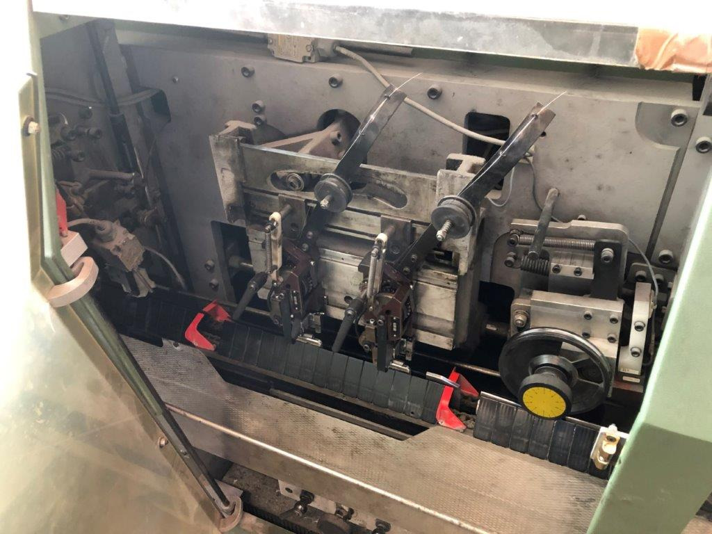 Müller Martini Presto with Pratico compensating stacker - Printing machinery: picture 3 Müller Martini Presto with Pratico compensating stacker - Printing machinery: picture 3