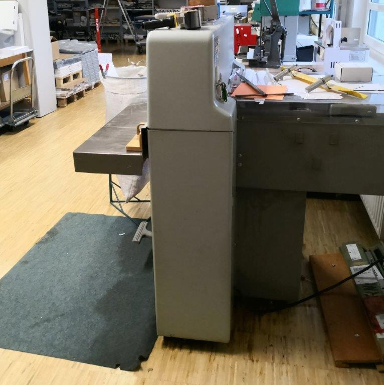 Polar 58 EM cutting machine - Paper cutting machine: picture 3 Polar 58 EM cutting machine - Paper cutting machine: picture 3