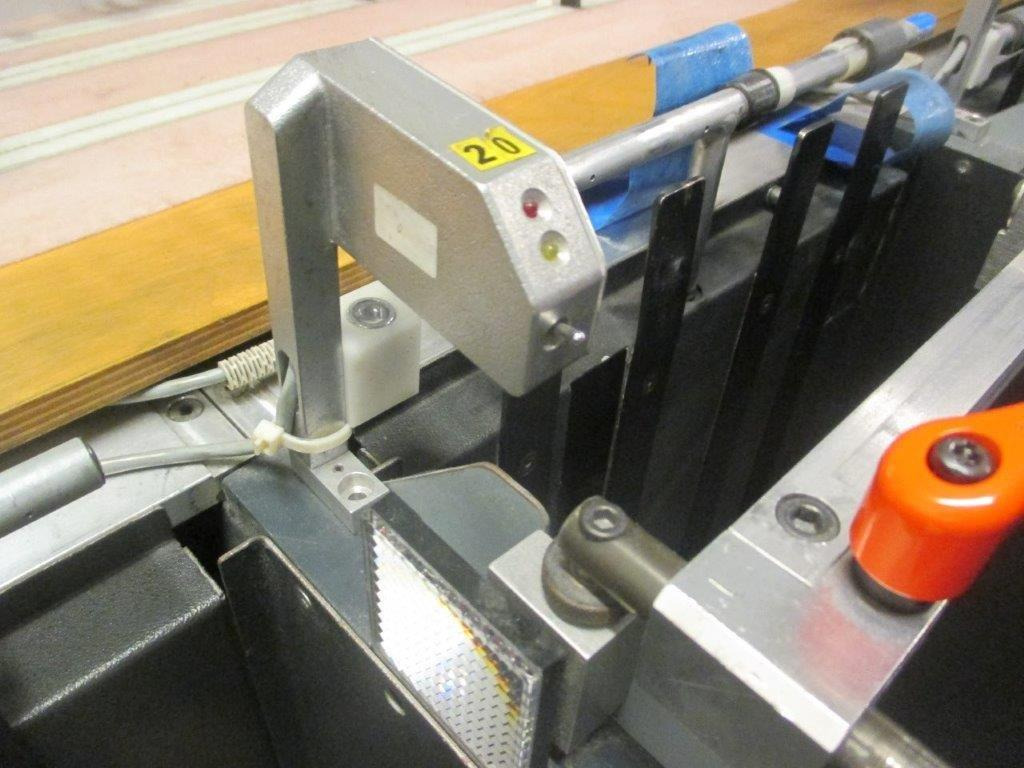 Setmaster 22 Stations A 3 Oversize Belt Transport System Gathering Machine - Printing machinery: picture 5 Setmaster 22 Stations A 3 Oversize Belt Transport System Gathering Machine - Printing machinery: picture 5