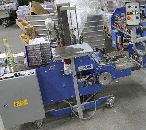 Standing vertically delivery with pres rollers MBO SAP 46 L - Folding machine: picture 3 Standing vertically delivery with pres rollers MBO SAP 46 L - Folding machine: picture 3