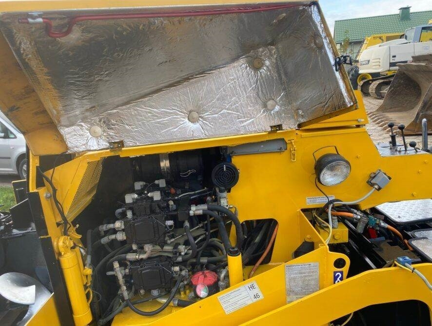 Asphalt paver Demag DF-45C: picture 14
