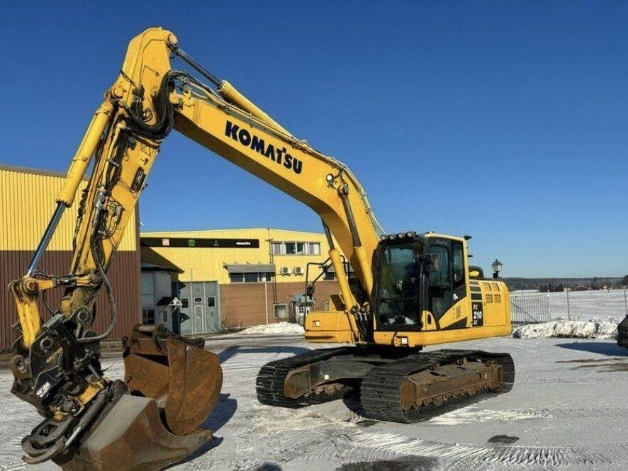 Komatsu PC210LC-11 rototilt ENGCON 2x bucket - Crawler excavator: picture 3 Komatsu PC210LC-11 rototilt ENGCON 2x bucket - Crawler excavator: picture 3