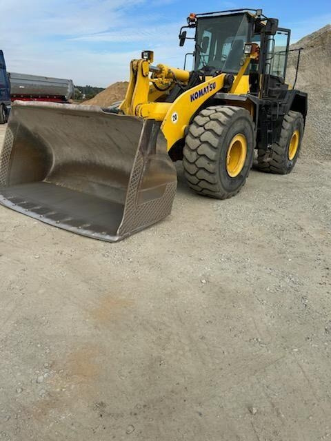 Komatsu WA470-6 - Wheel loader: picture 5 Komatsu WA470-6 - Wheel loader: picture 5