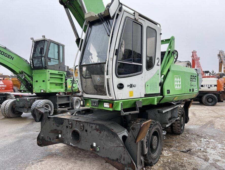 Sennebogen 825 - Waste/ Industry handler: picture 3 Sennebogen 825 - Waste/ Industry handler: picture 3