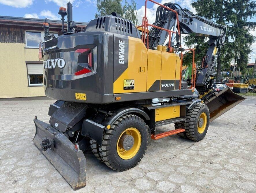 Volvo EW160E Leica - Wheel excavator: picture 4 Volvo EW160E Leica - Wheel excavator: picture 4