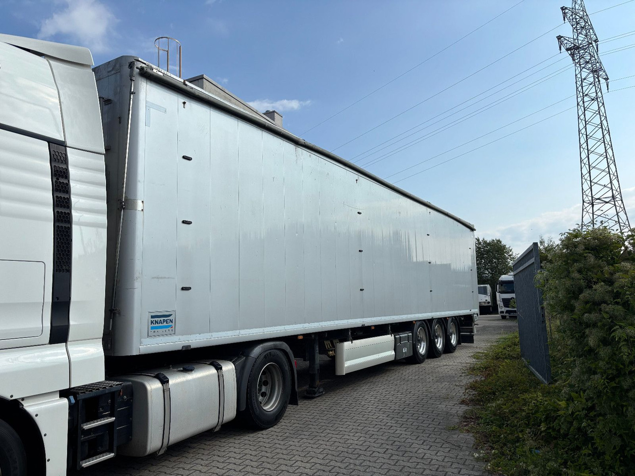 Knapen K200 AluFelg/Kamera/Rollplane/BPW/Luft/Lift - Walking floor semi-trailer: picture 3 Knapen K200 AluFelg/Kamera/Rollplane/BPW/Luft/Lift - Walking floor semi-trailer: picture 3