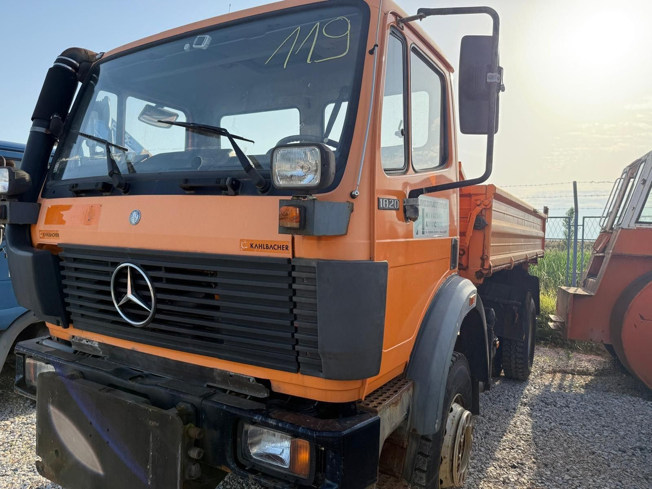 Mercedes-Benz 1820 kein 1831 1836 4x4 - Tipper: picture 1 Mercedes-Benz 1820 kein 1831 1836 4x4 - Tipper: picture 1