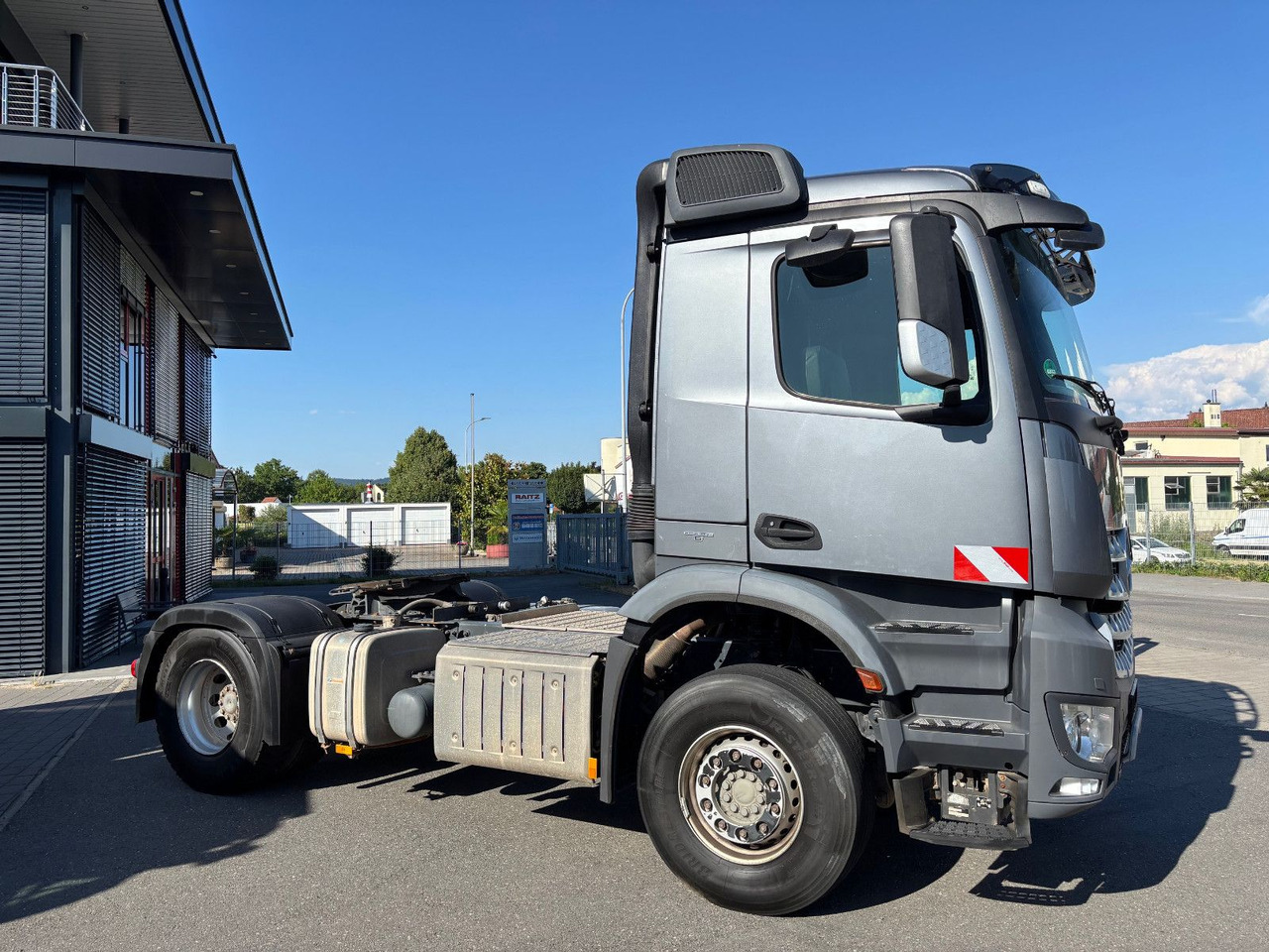 Mercedes-Benz Arocs 1842 Retarder/Kipphyd./Klima - Tractor unit: picture 4 Mercedes-Benz Arocs 1842 Retarder/Kipphyd./Klima - Tractor unit: picture 4