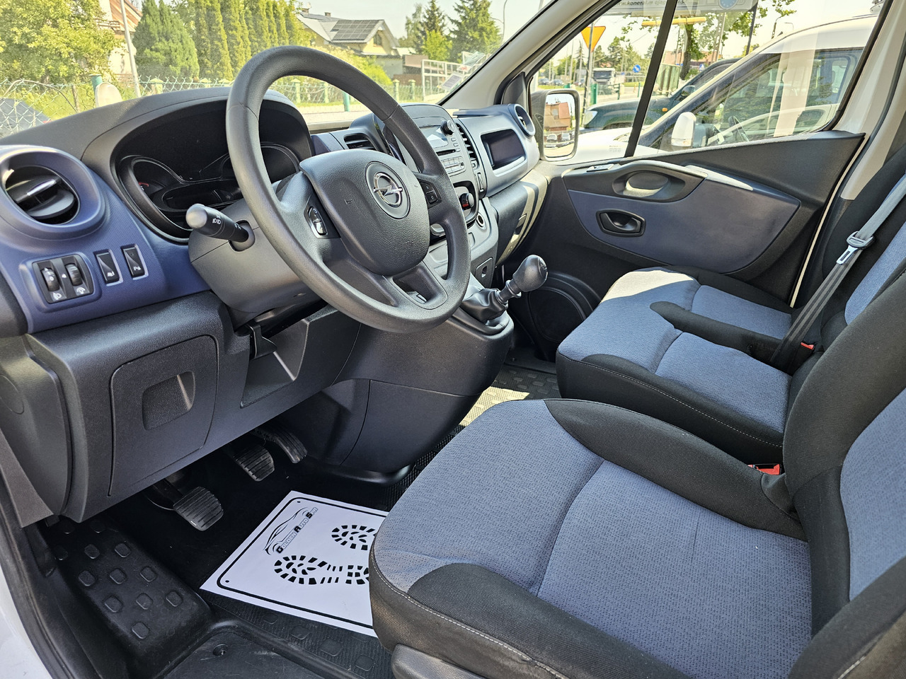 Refrigerated van Opel VIVARO CHLODNIA CARRIER+230V CHLODZI GRZEJE  KLIMA EURO6 [ Copy ]: picture 10