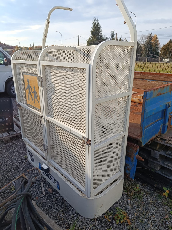 Coach VOLKSWAGEN CRAFTER 23 OSOBY KLIMA WEBASTO KAMERA RETARDER HAK EURO5: picture 26