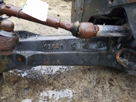 Case 5120, 5130, 5140 Carraro Front Axle Beam, Casting 122945, 1995412c2 - Front axle for Agricultural machinery: picture 3 Case 5120, 5130, 5140 Carraro Front Axle Beam, Casting 122945, 1995412c2 - Front axle for Agricultural machinery: picture 3