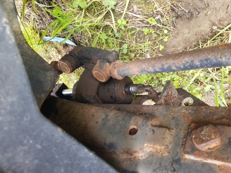 Case International 795xl, 895xl 2wd Front Axle Complete - Front axle for Agricultural machinery: picture 4 Case International 795xl, 895xl 2wd Front Axle Complete - Front axle for Agricultural machinery: picture 4